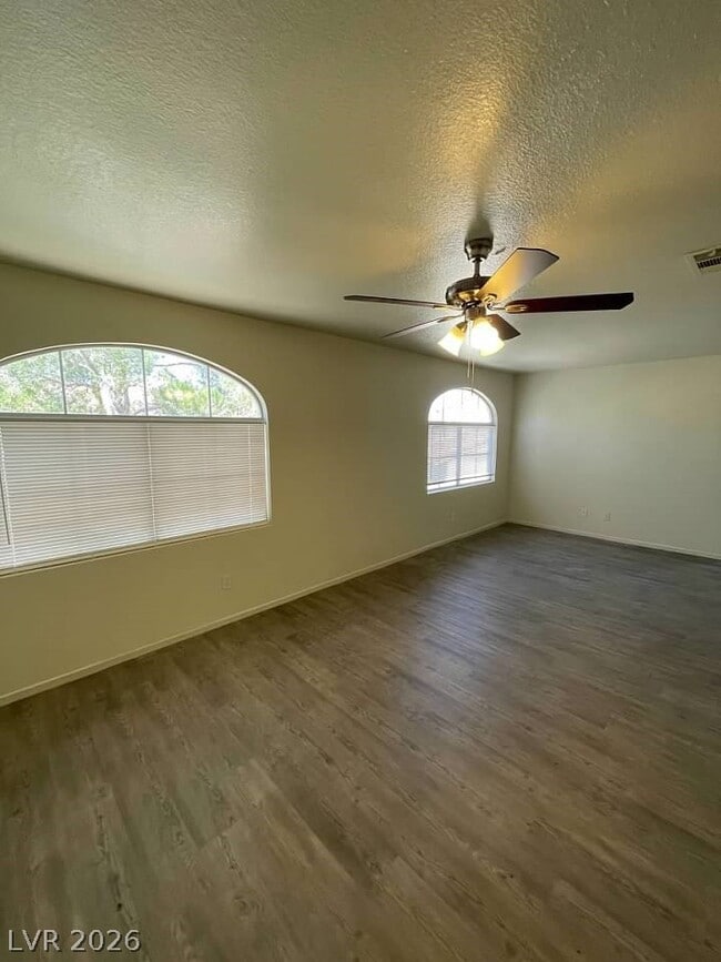 Building Photo - 8829 Cornwall Glen Ave