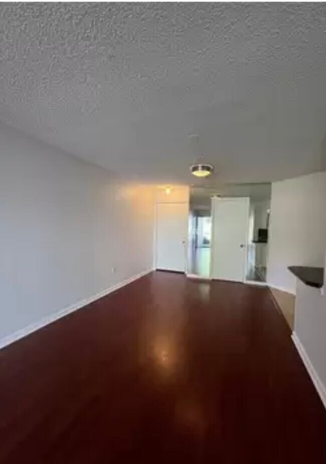 dining room/kitchen - 3828 Southpointe Dr