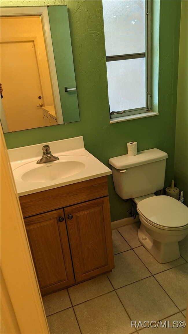 Building Photo - 52 S J Kellner Blvd