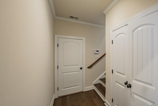 Building Photo - 4257 Spruce Pine Alley