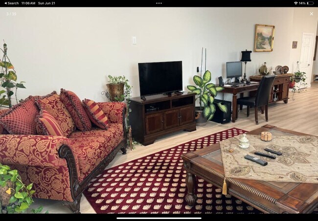 Building Photo - 5609 Enrique Ct