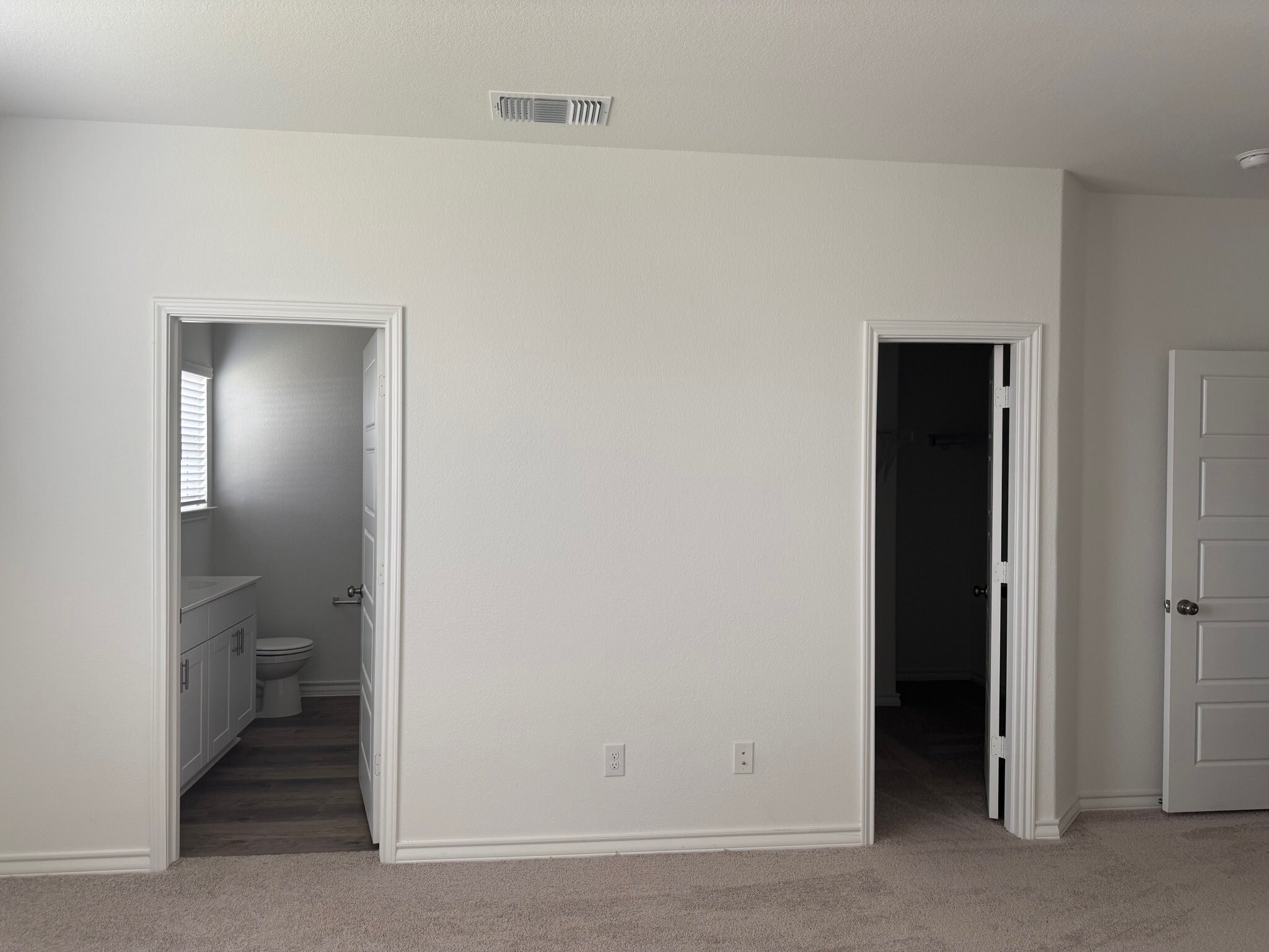 Building Photo - 1696 Quiet Teal
