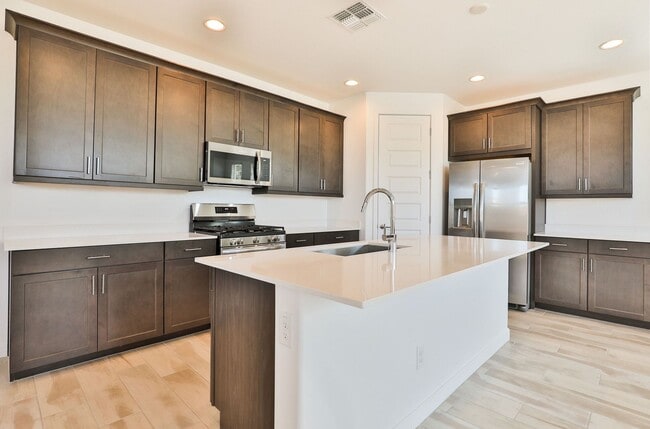Building Photo - Brand New 4 bed/3 bath in Hawes Crossing C...