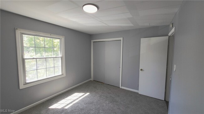 Building Photo - 23 Trenton Square