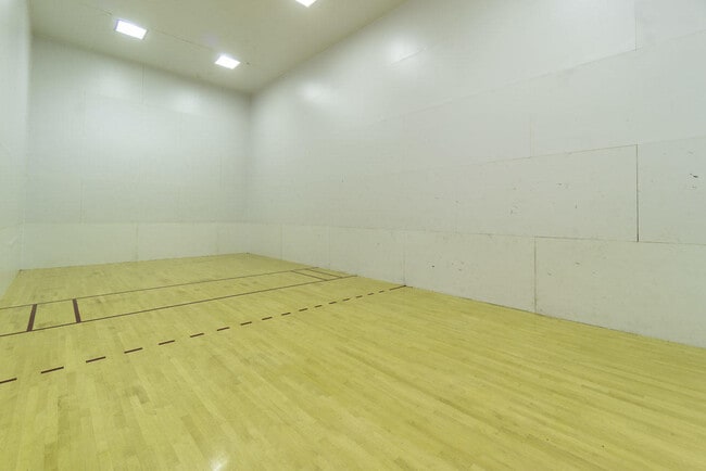 Building Photo - 11740 St Andrews Place