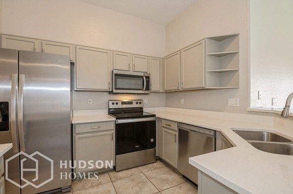 Building Photo - NOW AVAILABLE! - 3718 W Nancy Lane, Phoeni...