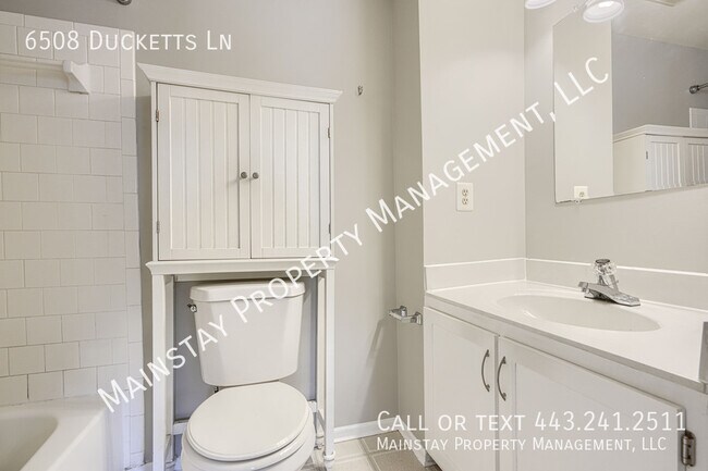 Building Photo - 6508 Ducketts Ln