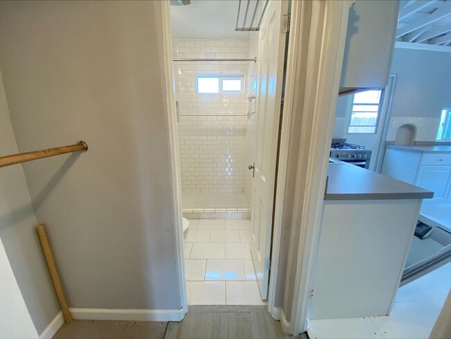 Building Photo - A North Park Gem! Remodeled! One of a kind...