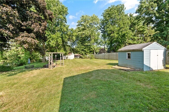 Building Photo - 107 Overlook Dr