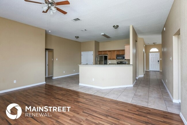 Building Photo - 532 Denise St