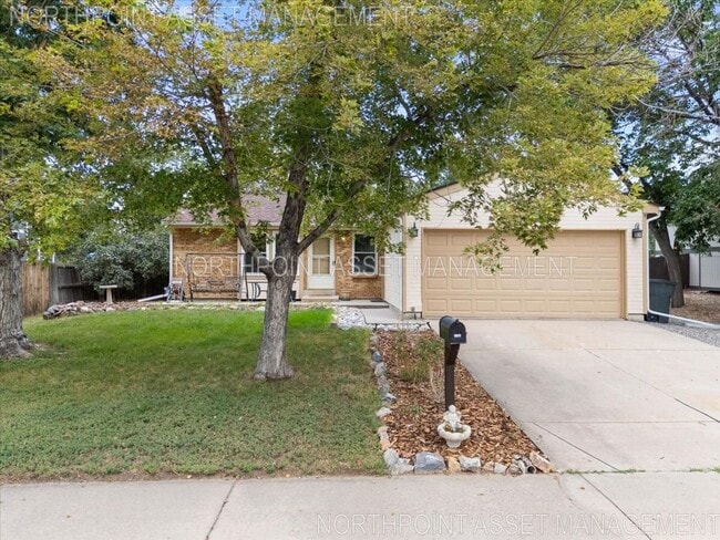Building Photo - Charming 5BR  3BA w/ Attached Garage in Centennial! Owner is offering 50% off one month's rent!