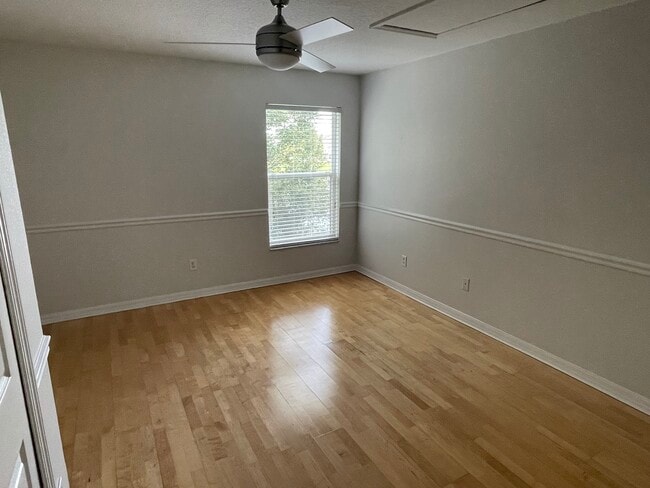 Building Photo - 1235 Travertine Terrace