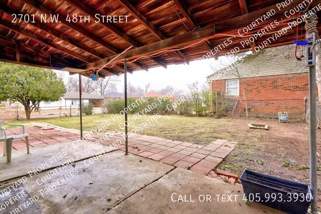 Building Photo - 2701 NW 48th St
