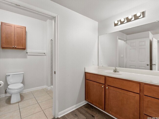 Building Photo - 6160 Eckhert Rd