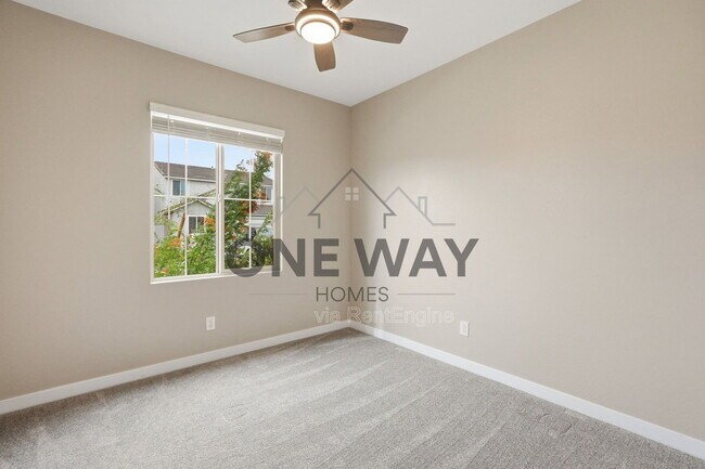 Building Photo - 18180 W Larkspur Dr