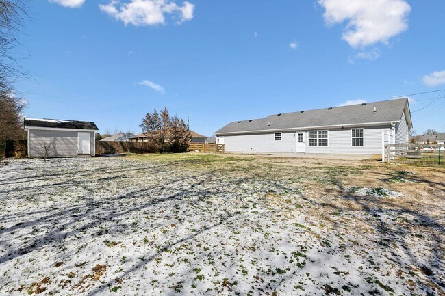 Building Photo - Upperglade Ct