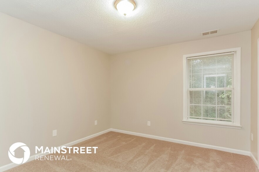 Building Photo - 11937 Fox Glen Rd