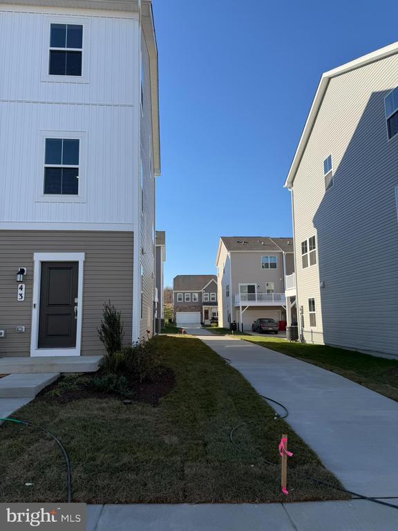 Building Photo - 43 Rolling Branch Dr