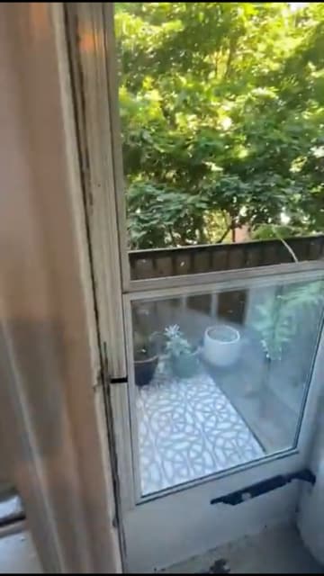 Building Photo - 38 Fuller St