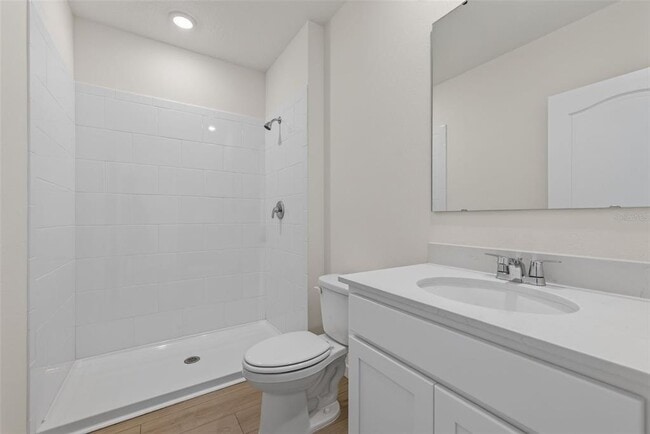 Building Photo - 2893 House Finch Rd