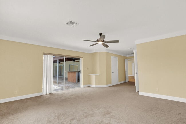 Building Photo - 4529 Square Lake Dr