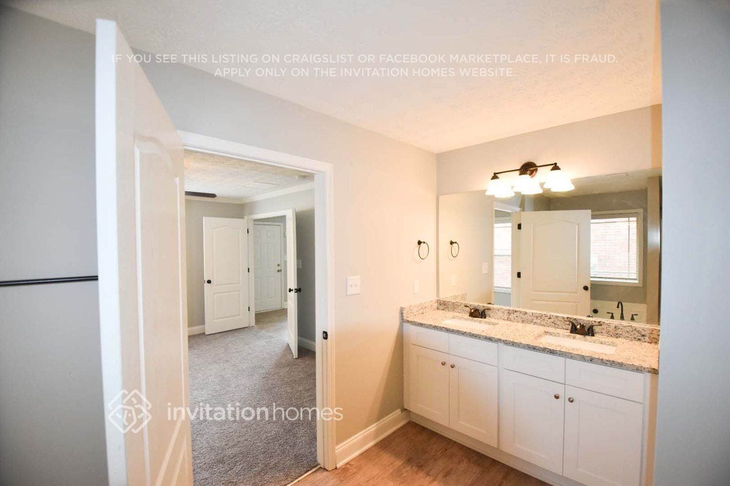 Building Photo - 113 Daisy Cir