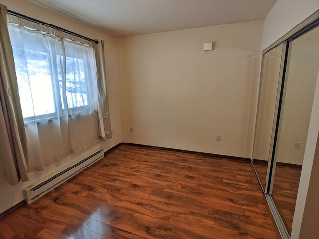Building Photo - 139