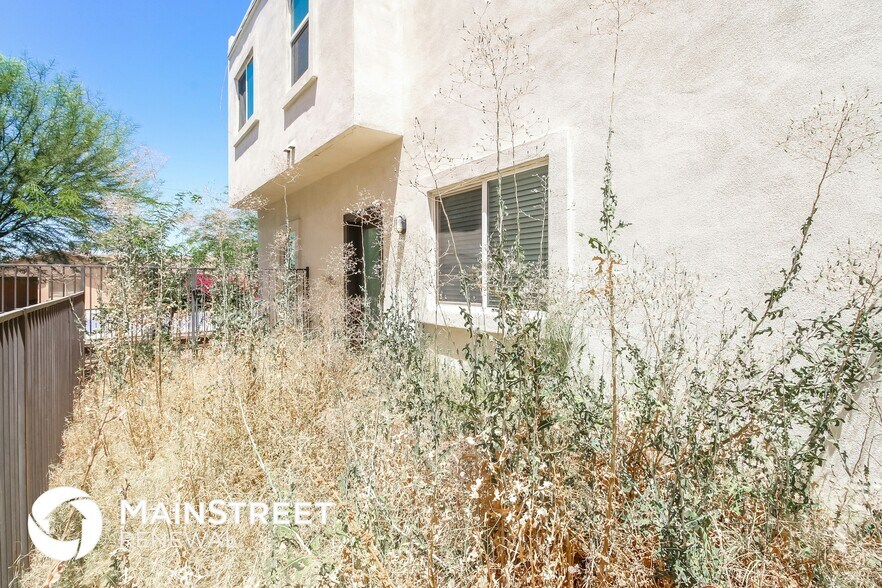 Building Photo - 2000 N 36th St