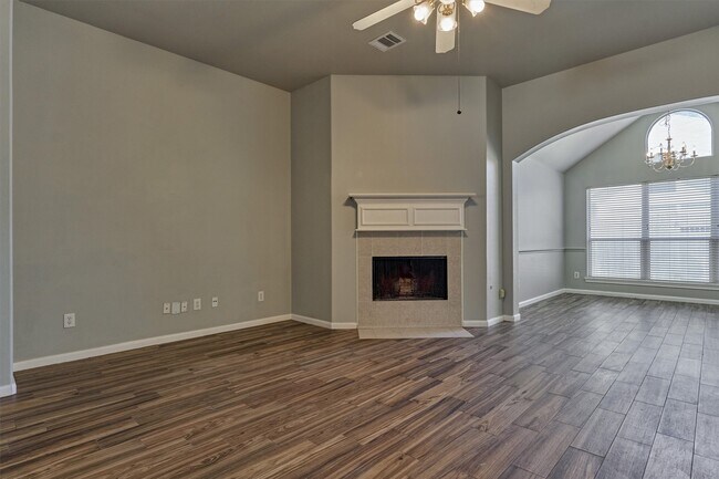 Building Photo - 11118 Creekline Meadow Ct