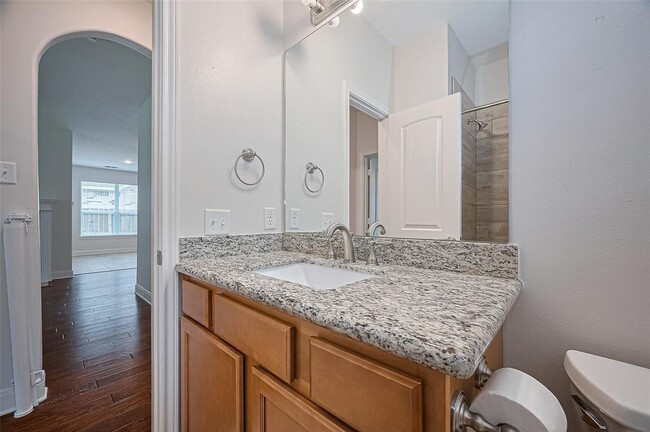 Building Photo - 25919 Orchard Knoll Ln