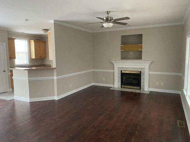 Building Photo - 7212 Deer Brook St