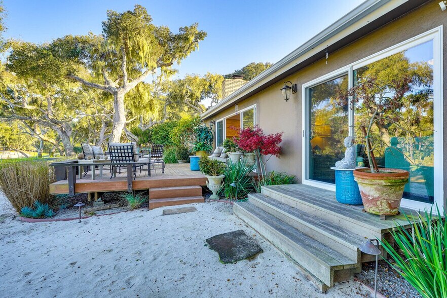 Building Photo - 1163 Arroyo Dr