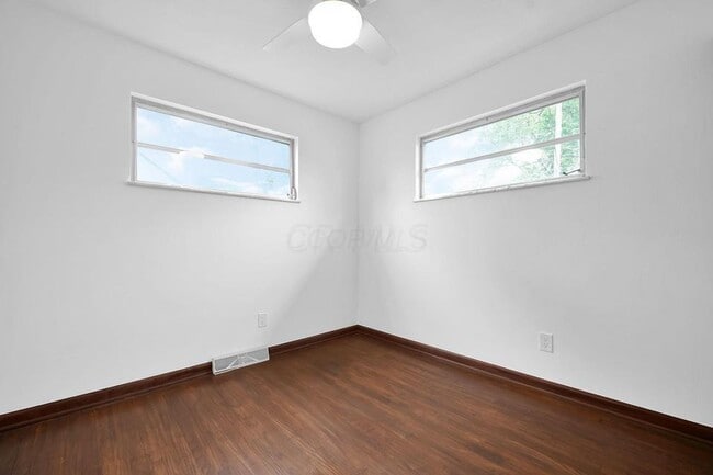 Building Photo - 760 Drummond Ct
