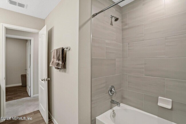 Building Photo - 12655 Josslyn Ln