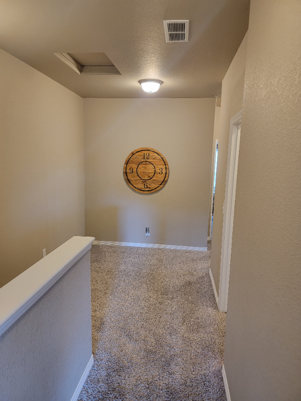 Building Photo - 3039 Upland Dr