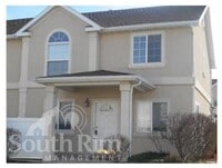 Building Photo - 806 Brookside Ct