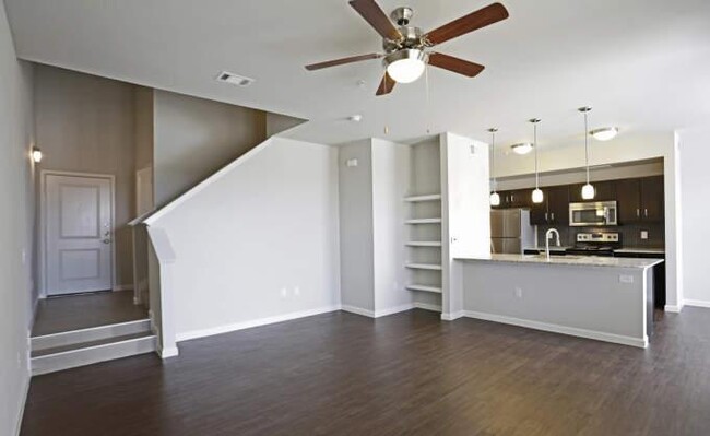 Building Photo - 2 bedroom in Lewisville TX 75056