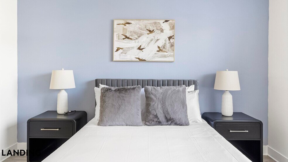 Building Photo - 15777 Quorum Dr