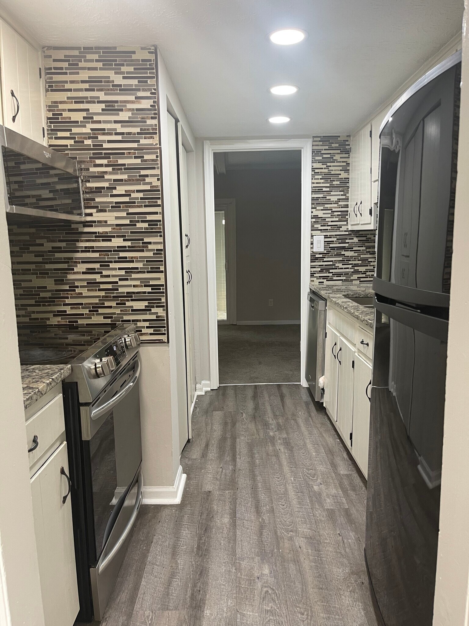 Building Photo - 6434 Woodstone Ter