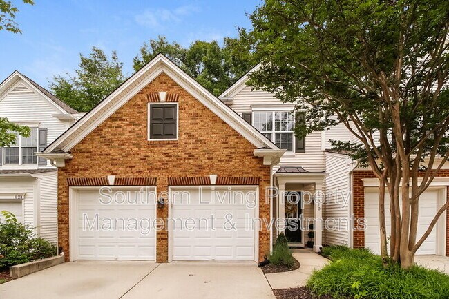Primary Photo - 10310 Blakeney Preserve Dr