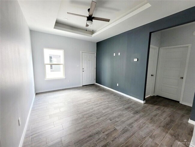 Building Photo - 14 Rosemary Dr