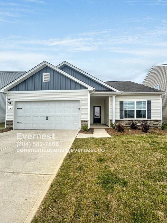 Primary Photo - 124 Lightning Dr