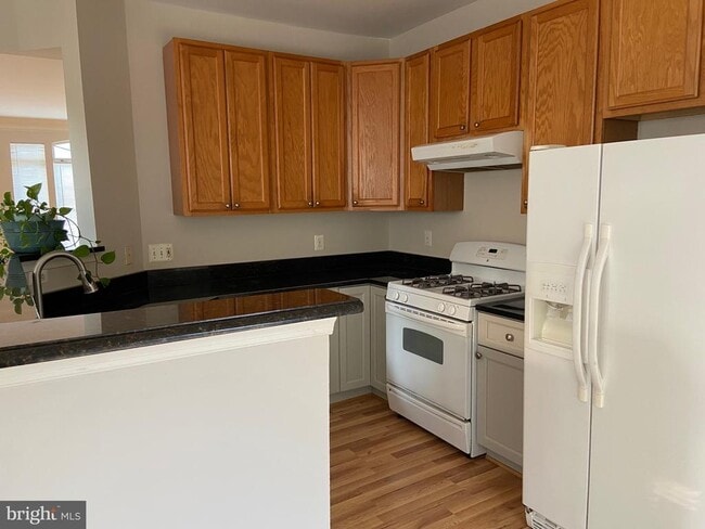 Building Photo - 46182 Chester Terrace