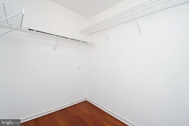 Building Photo - 6 Kanon Ct