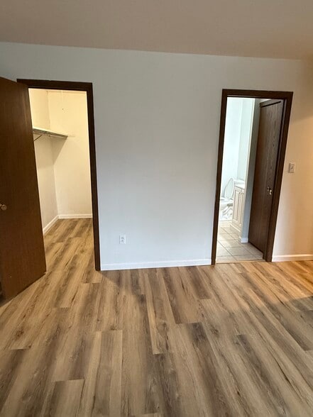 Building Photo - 1544 Cedarwood Dr