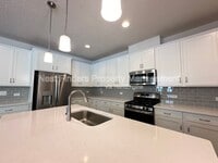 Building Photo - 282 Little Bear Run