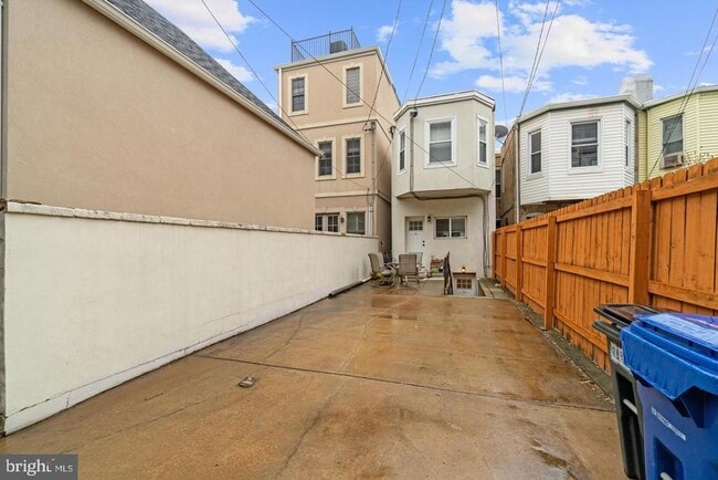 Building Photo - 3416 Toone St
