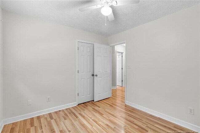 Building Photo - 3412 Cedar Hill Dr
