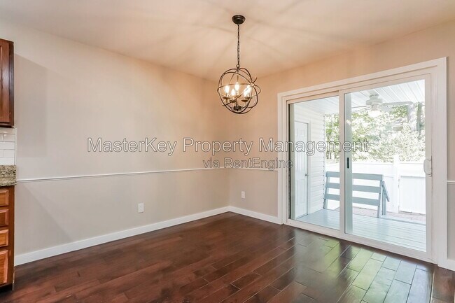 Building Photo - 7405 Leesville Rd