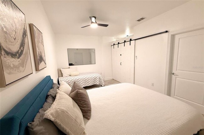 Building Photo - 628 Cleveland St